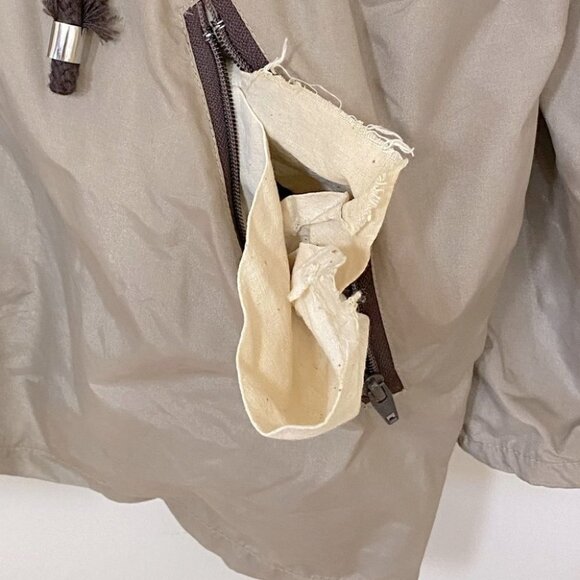 Vintage Sears The Men’s Store Tan Windbreaker Light rain Jacket 44 - Picture 3 of 6